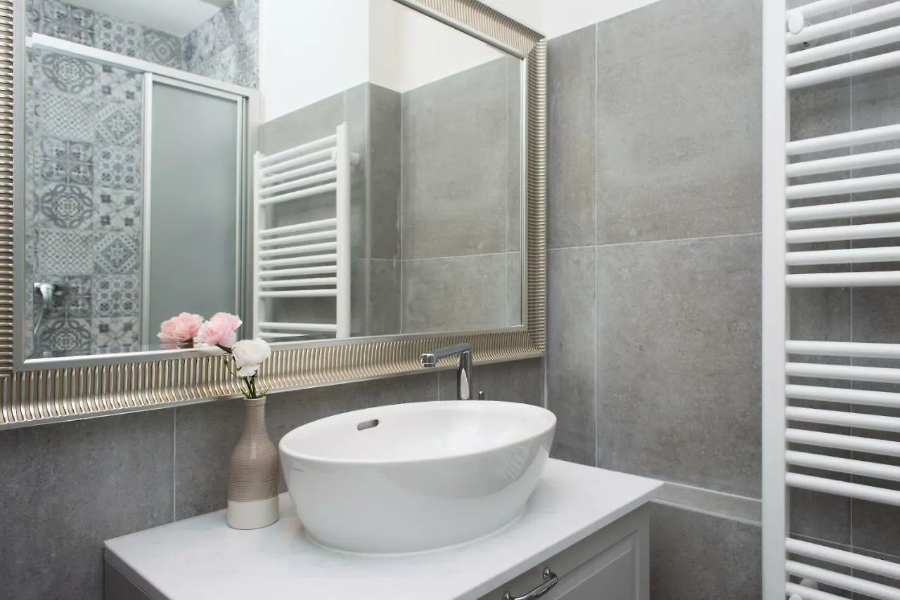 Kent Ridge Loft Apartment Prague