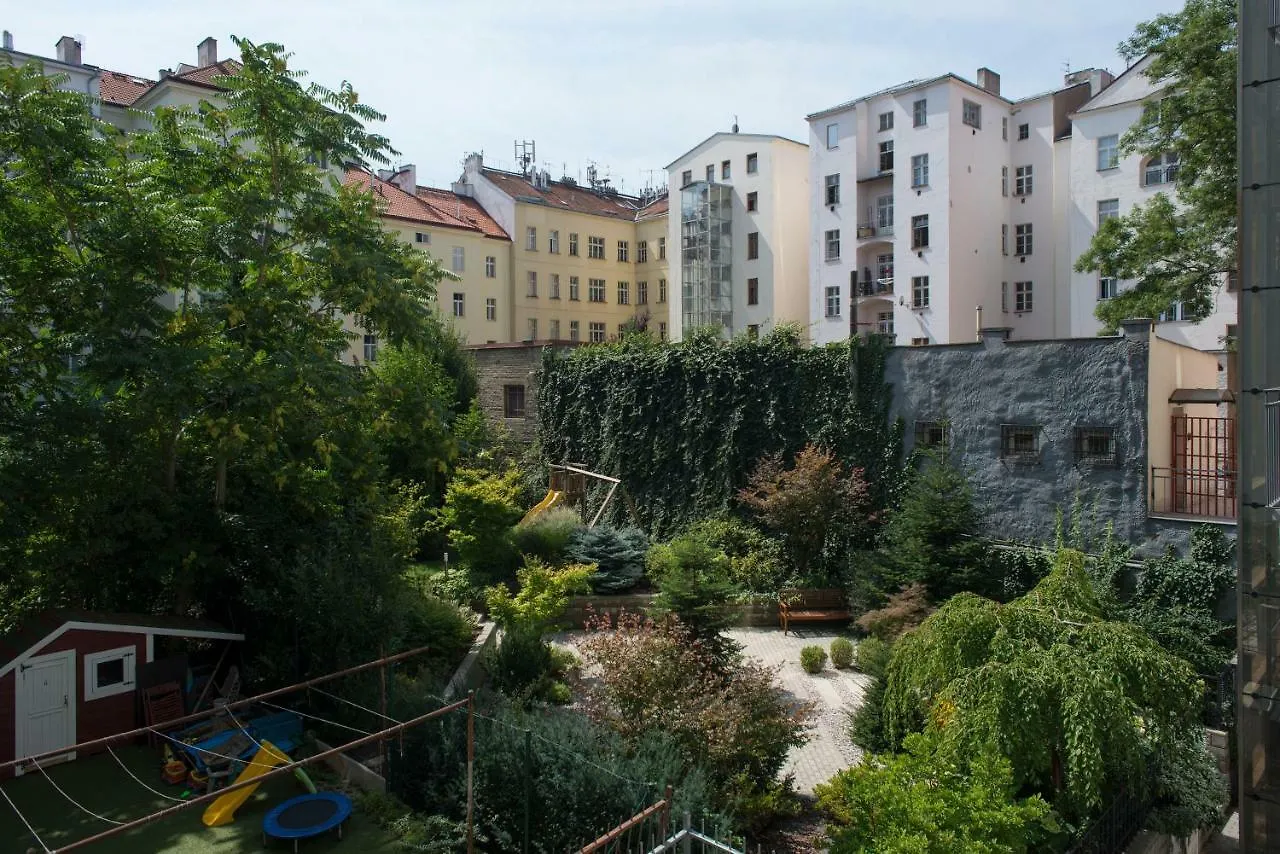 Kent Ridge Loft Apartment Prague